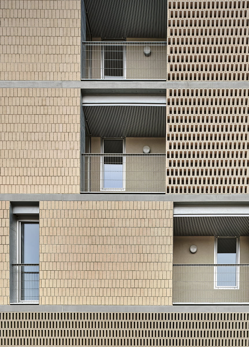 54 Social Housing Units in Bon Pastor - PERIS+TORAL