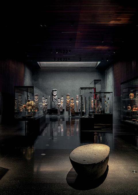 Smiljan Radić - Museo Chileno de Arte Precolombino