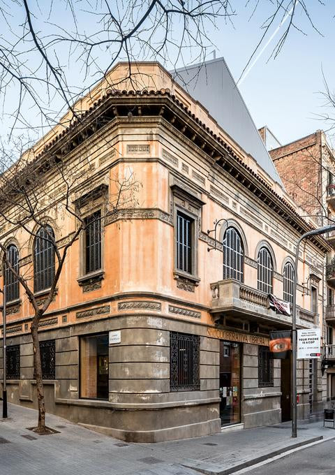 Harquitectes - Centro Cívico La Lleialtat Santsenca