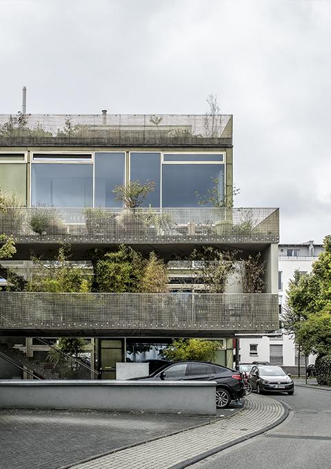 Arno Brandlhuber - Kölner Brett, Edificio de Apartamentos y Oficinas