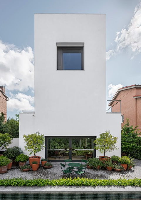 White House in Madrid - Tuñón y Albornoz