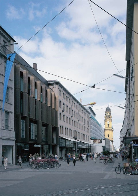 Herzog & de Meuron - Fünf Höfe. Cinco pasajes comerciales en Múnich