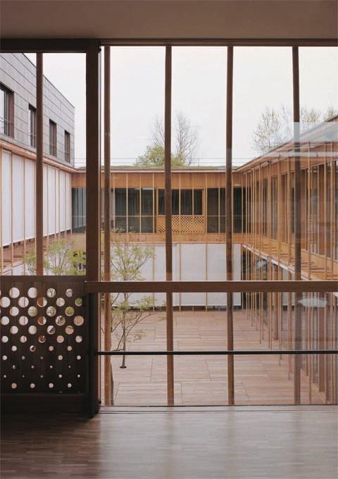 Herzog & de Meuron - REHAB Basel. Centro para lesiones medulares y cerebrales