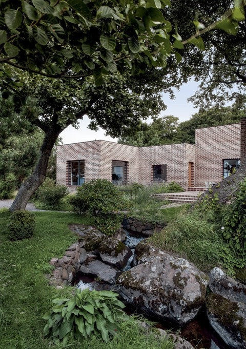 Tham & Videgård - Creek House