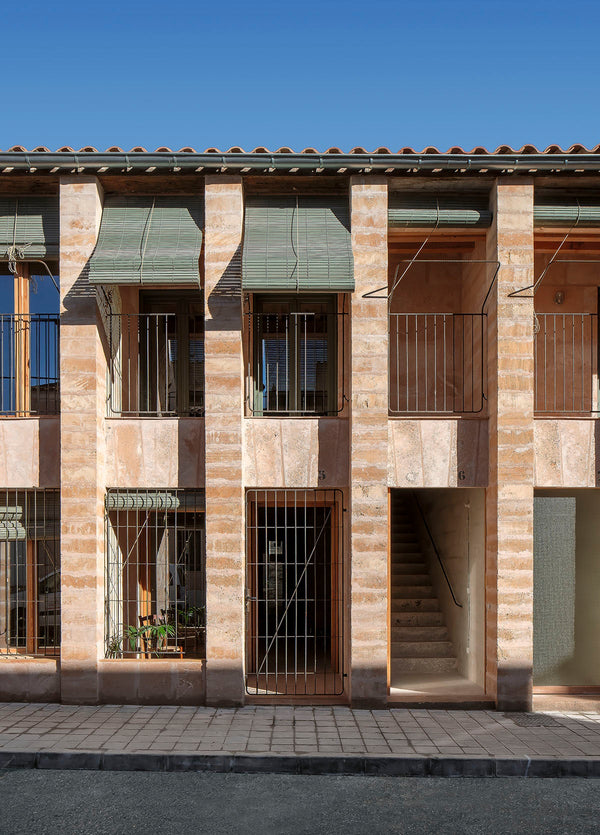 19 Social Housing Units. Salvador Espriu 37 - IBAVI