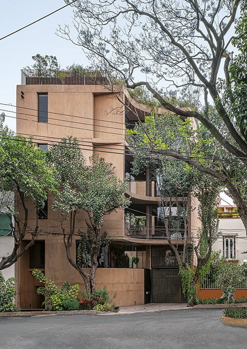 Lopez Cotilla 710 Apartment Building - Taller Héctor Barroso